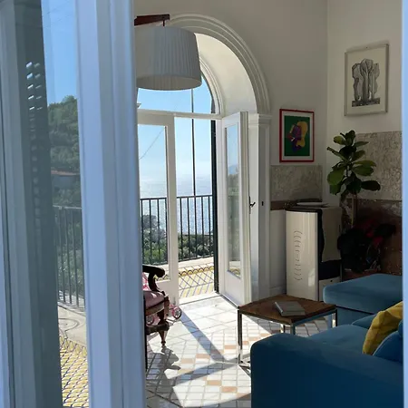Daire Romantic Sea View *