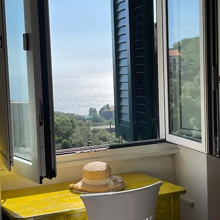 Romantic Sea View *