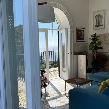 Apartment Romantic Sea View